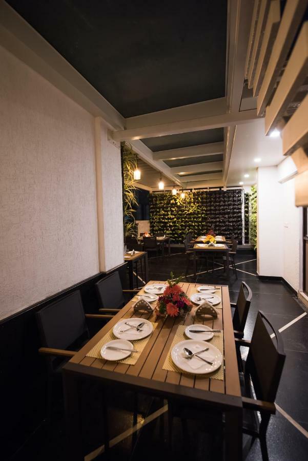 Gavishreeresidency Hotel Bangalore Buitenkant foto