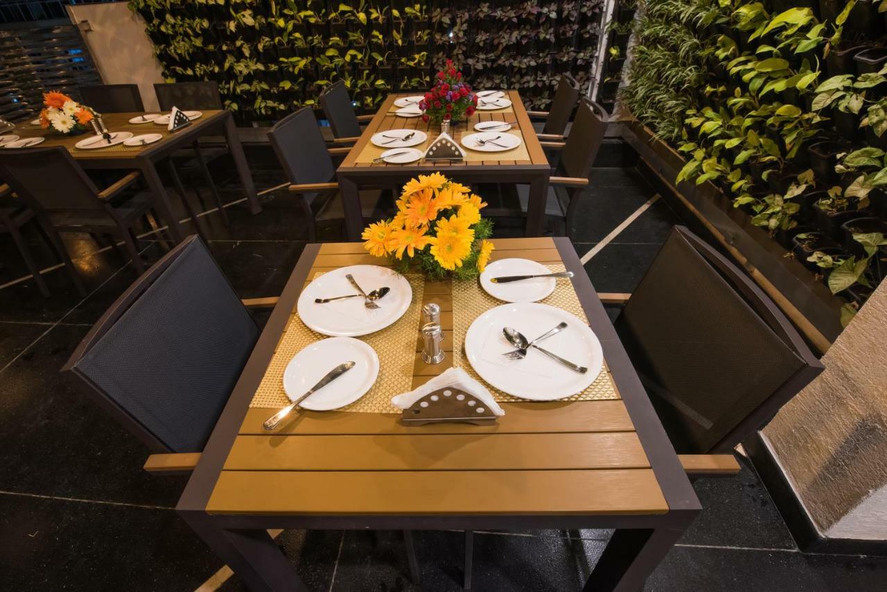 Gavishreeresidency Hotel Bangalore Buitenkant foto