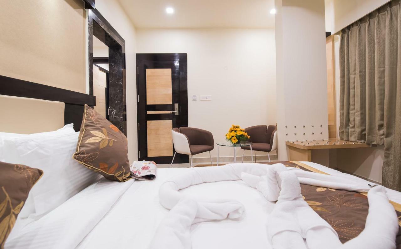 Gavishreeresidency Hotel Bangalore Buitenkant foto