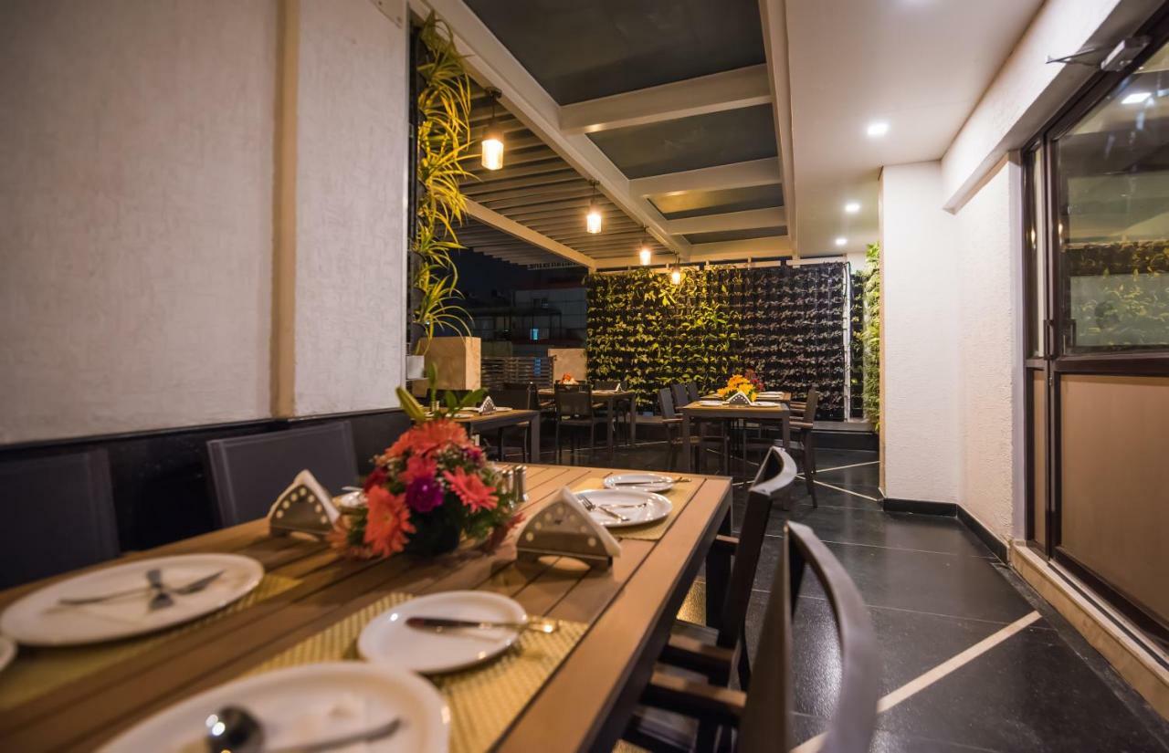 Gavishreeresidency Hotel Bangalore Buitenkant foto