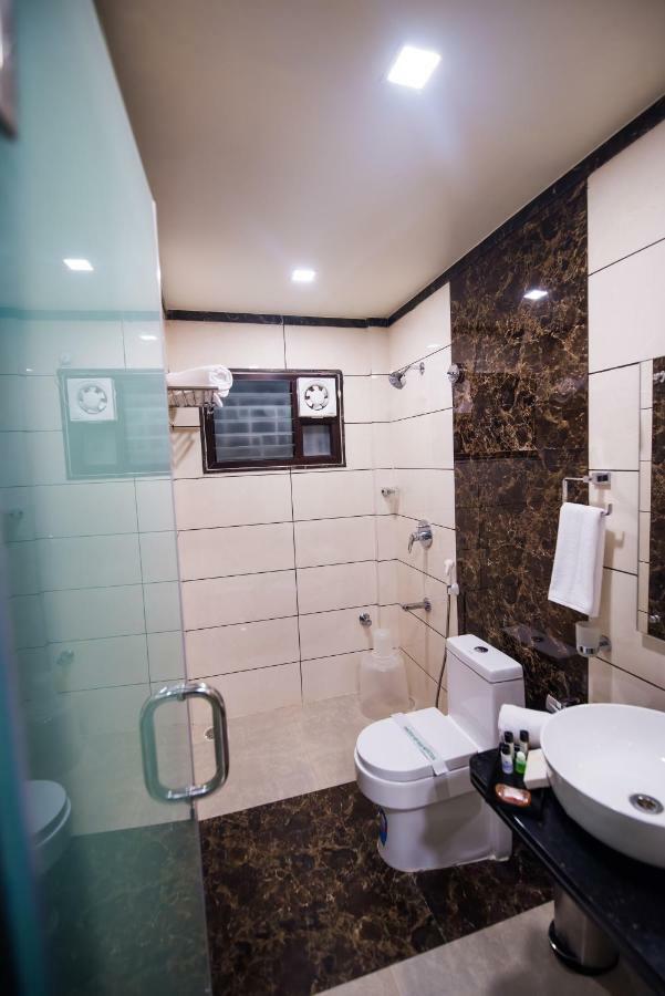 Gavishreeresidency Hotel Bangalore Buitenkant foto